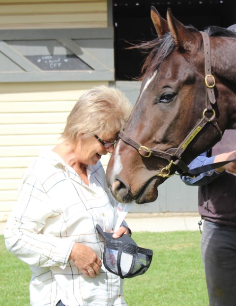 Adrenaline_Thoroughbreds_Stable_Visit_Pat_Your_Horse